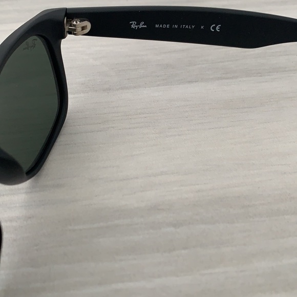 Brand New Ray-Ban New Wayfarer Black Matt - Picture 2 of 6